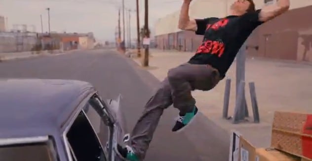 freerunning voiture en marche