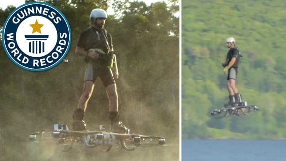 Il bat le record du monde avec un skateboard volant !