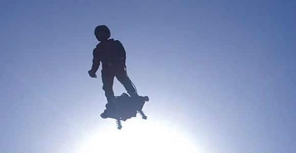 Flyboard Air: comment faire voler un homme … ?