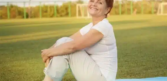 Comment commencer à faire de l’exercice sans crainte après 50 ans