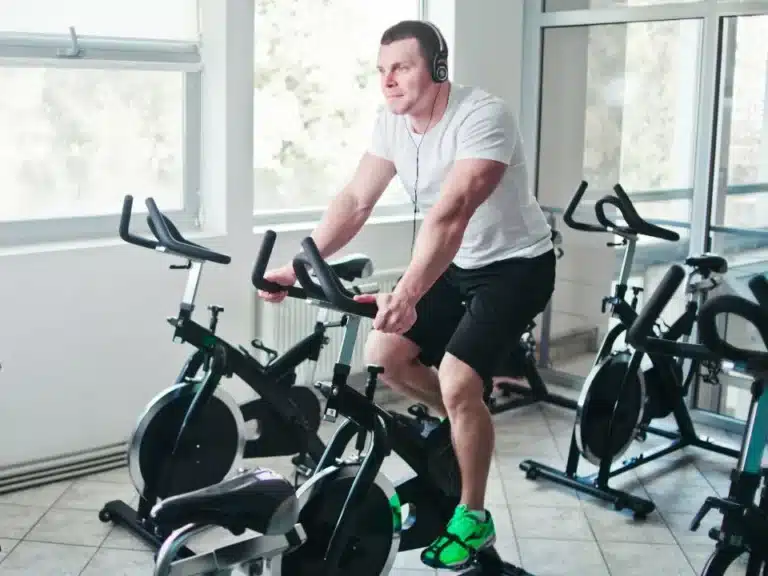 cardio sans saut Le vélo d’appartement